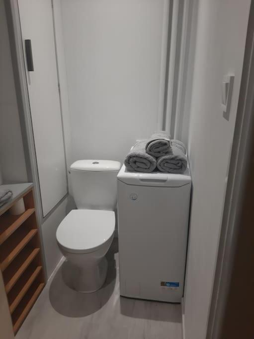 Ferienwohnung Apartament Komfortowy - W Pelni Wyposazony - Spaceapart Jelenia Góra Exterior foto